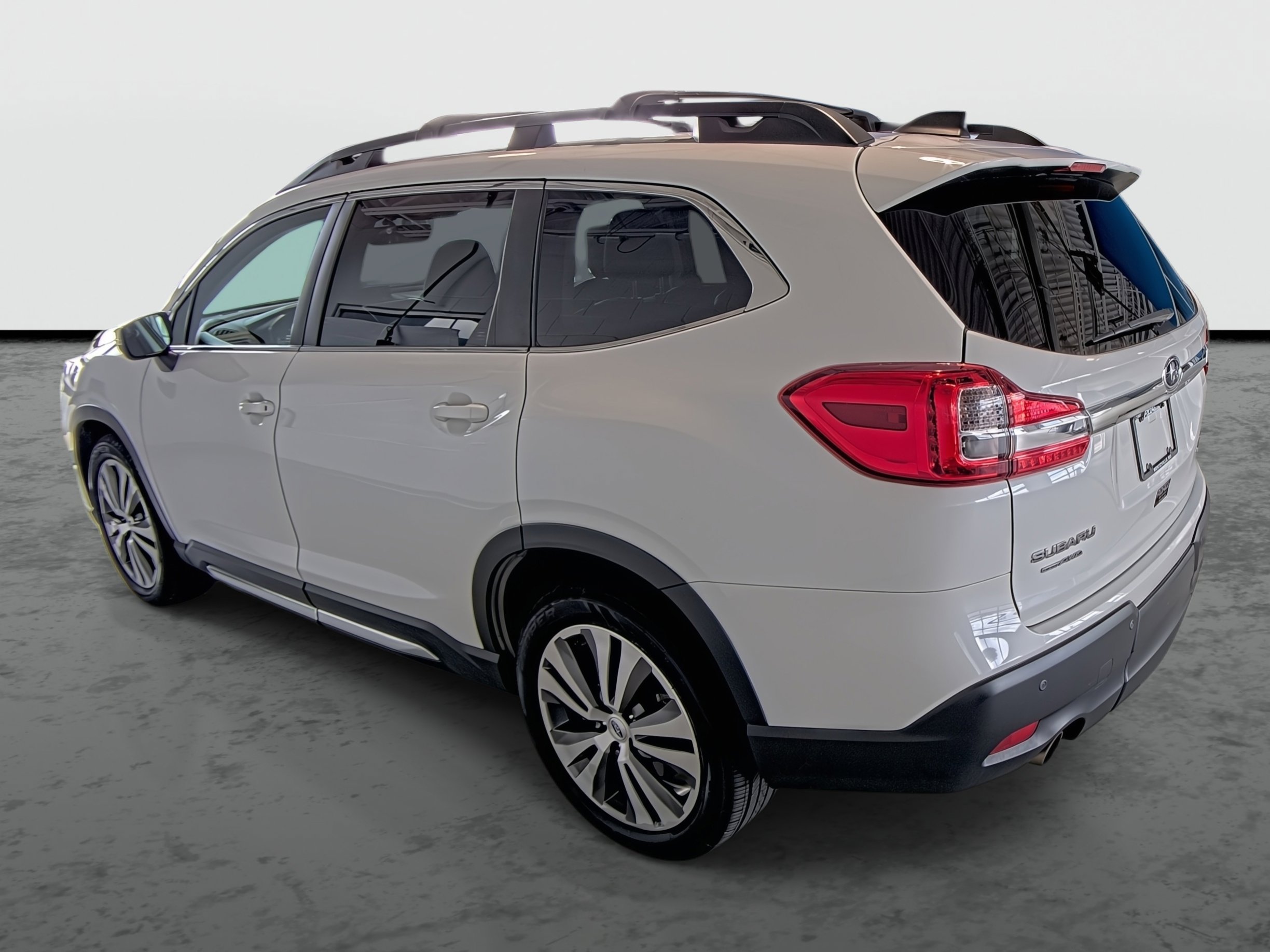 Used 2019 Subaru Ascent Limited image 11