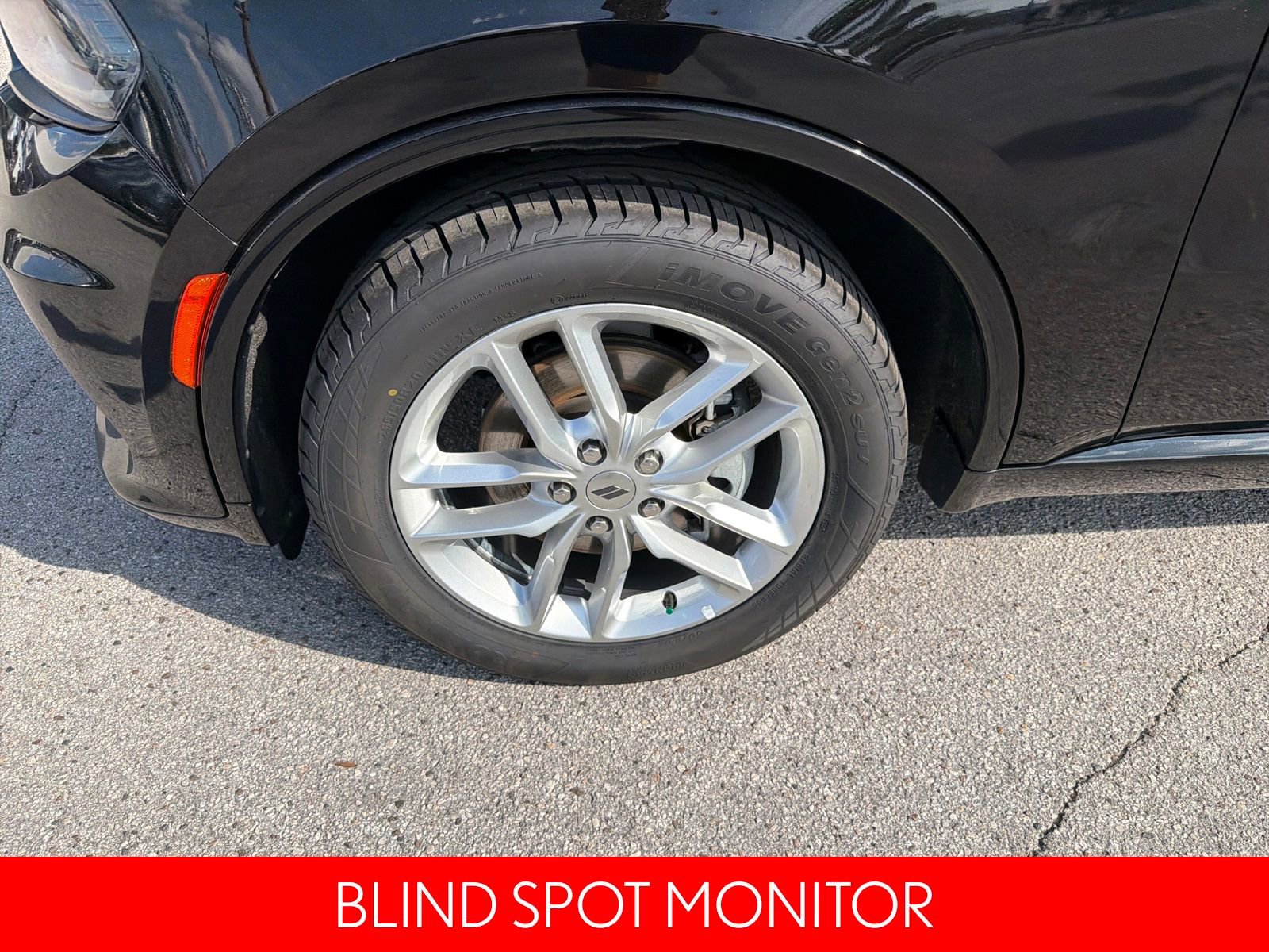 Used 2023 Dodge Durango GT image 11