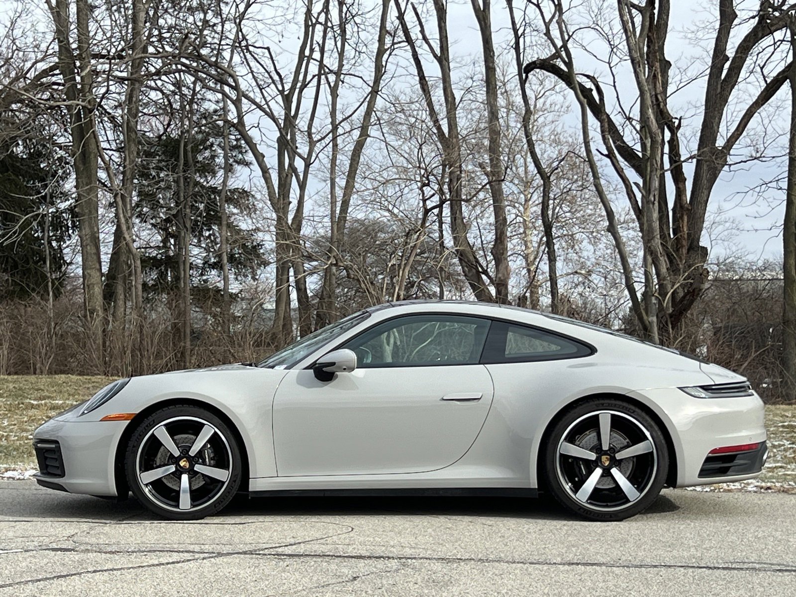 Certified 2024 Porsche 911 Carrera image 2