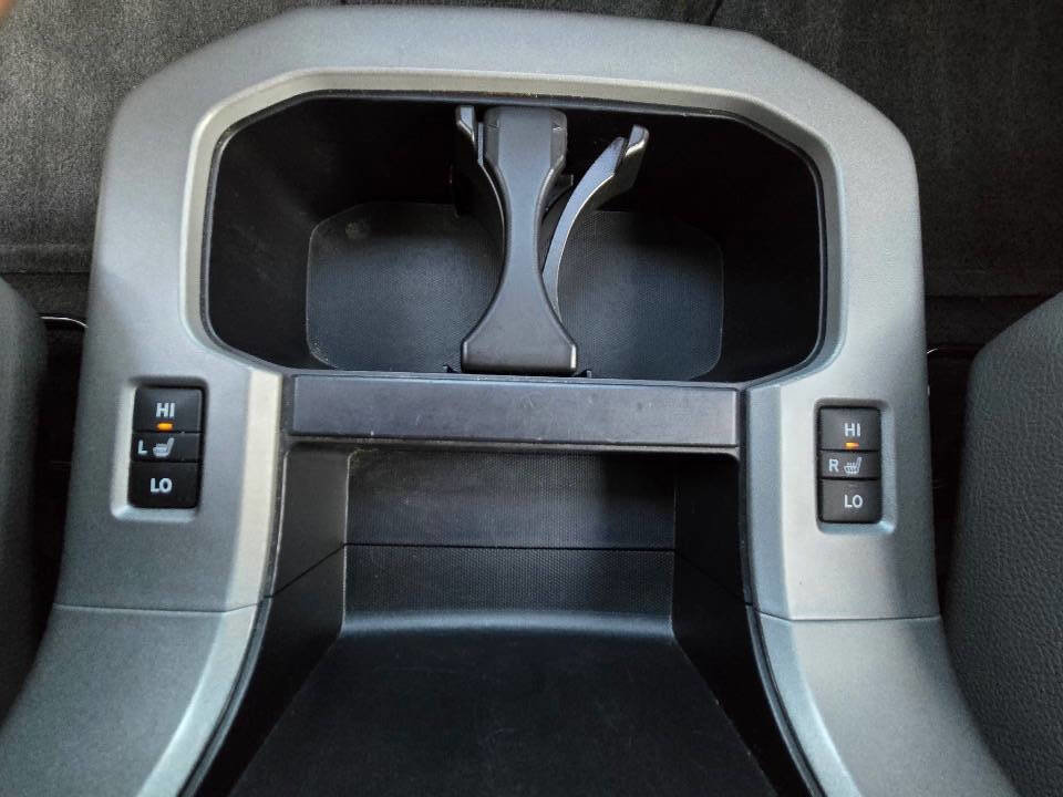 Used 2016 Toyota Sequoia Platinum image 34