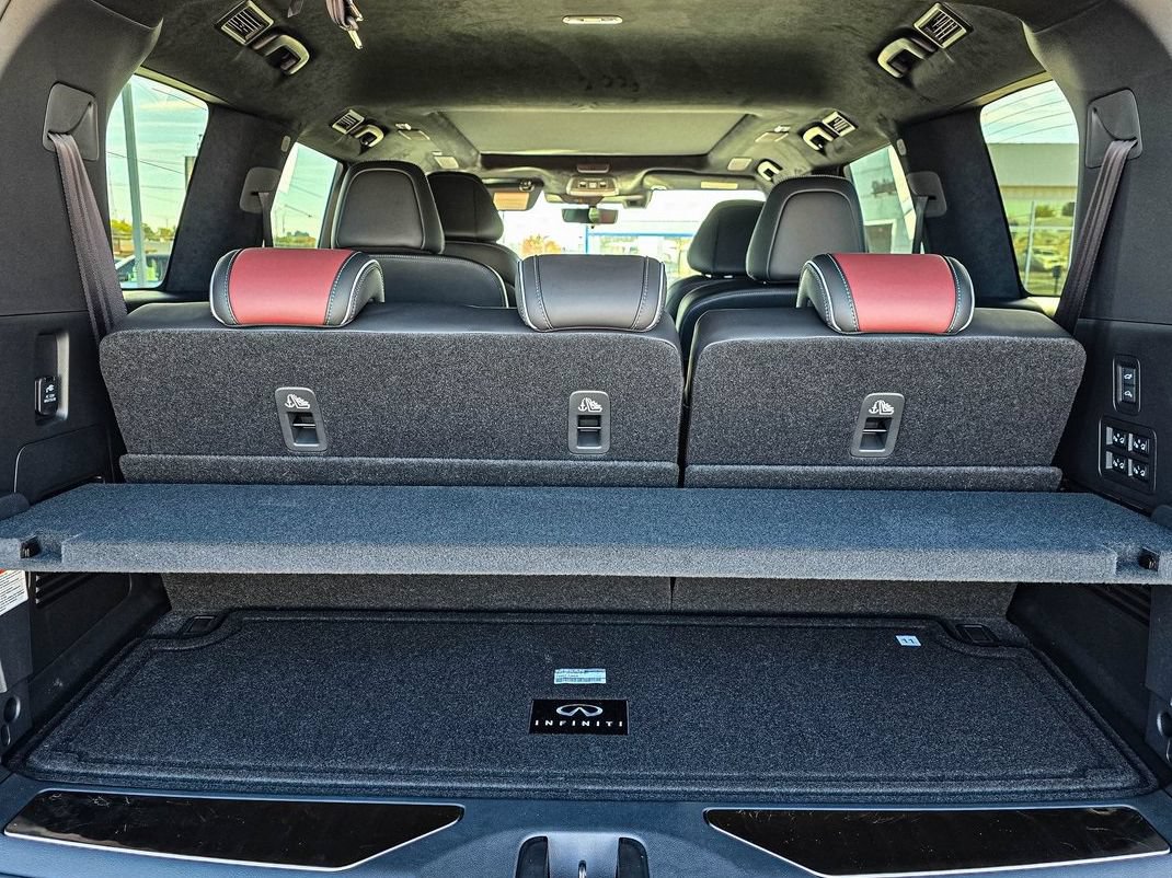 New 2026 INFINITI QX80 Autograph w/ Premium Cargo Package AWD/4WD image 38