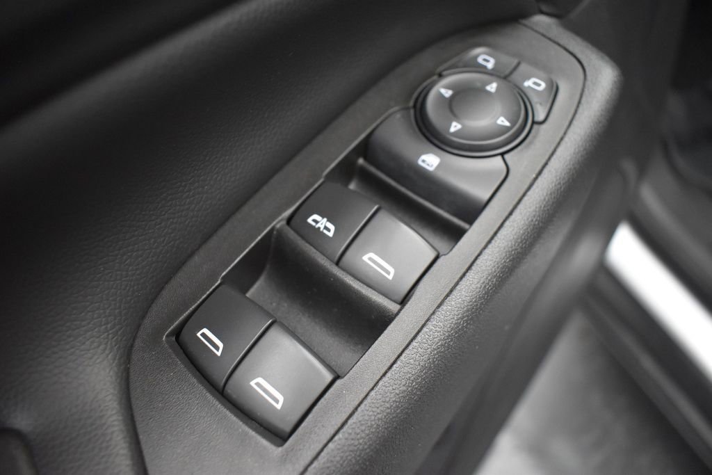 Used 2020 Chevrolet Equinox LT w/ Driver Convenience Package FWD image 13