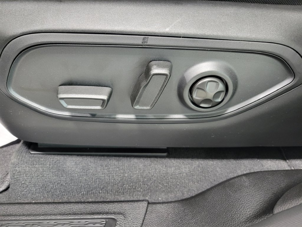 New 2026 Jeep Grand Cherokee Limited AWD/4WD image 11