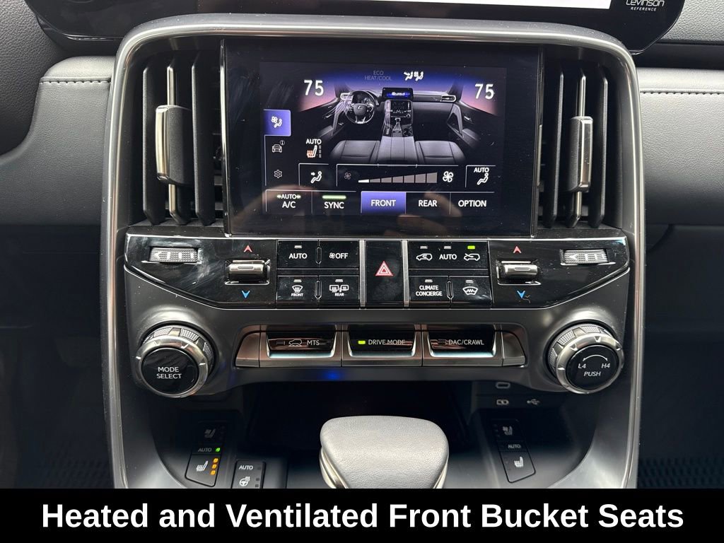 Used 2025 Lexus LX 600 4WD w/ Appearance Package image 22