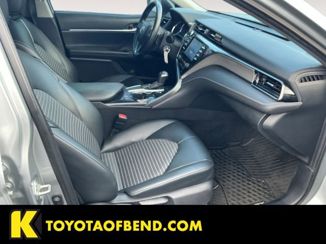 Used 2020 Toyota Camry SE image 15