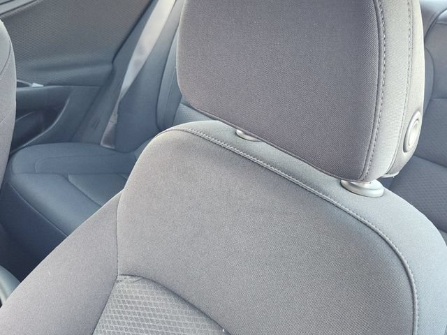 Used 2025 Chevrolet Malibu LT FWD image 20