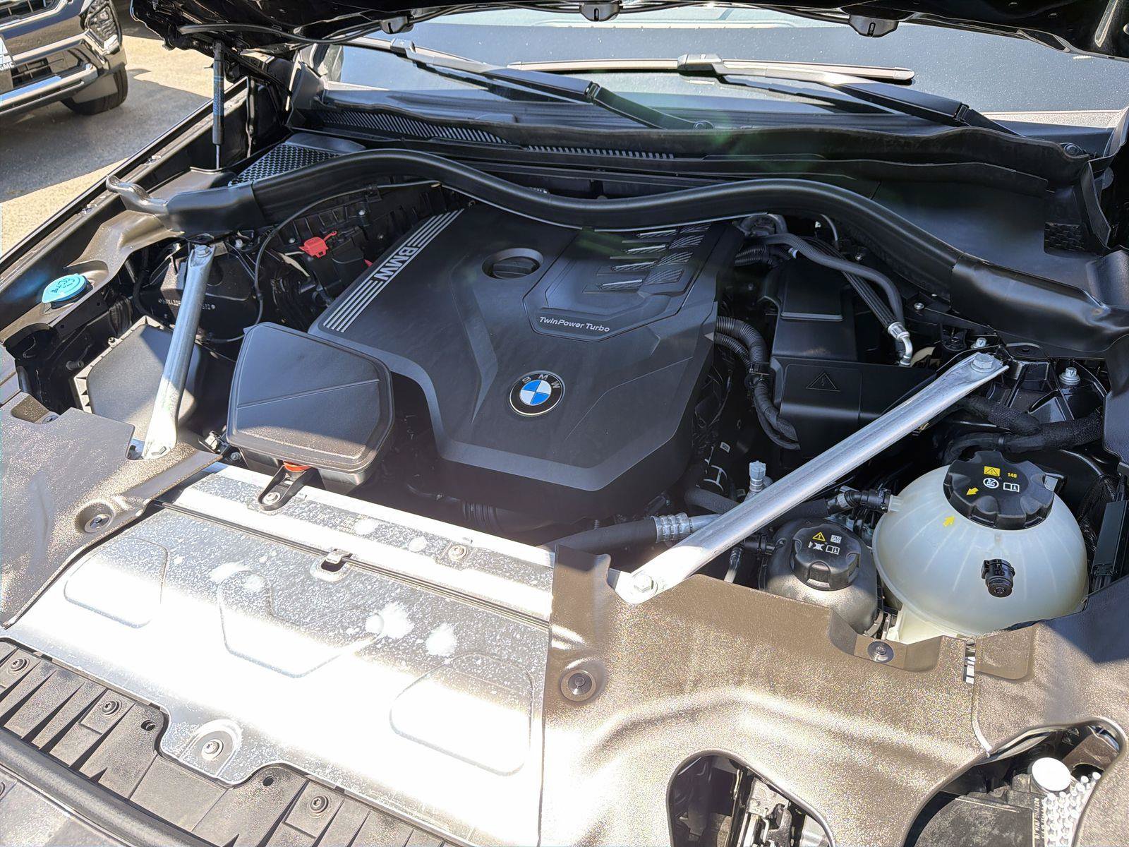 Used 2024 BMW X3 sDrive30i w/ Convenience Package RWD image 30