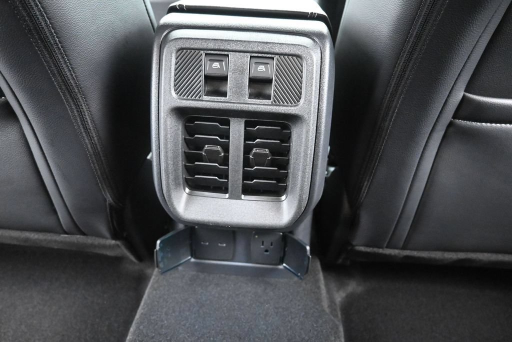 New 2026 Ford Bronco Outer Banks AWD/4WD image 12
