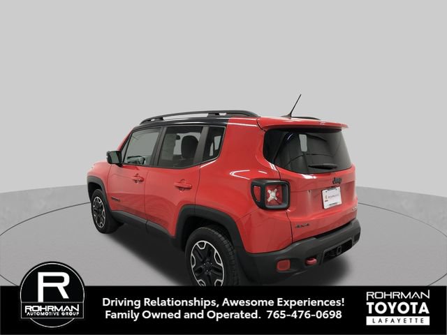 Used 2017 Jeep Renegade Trailhawk w/ Premium Trailhawk Package AWD/4WD image 5