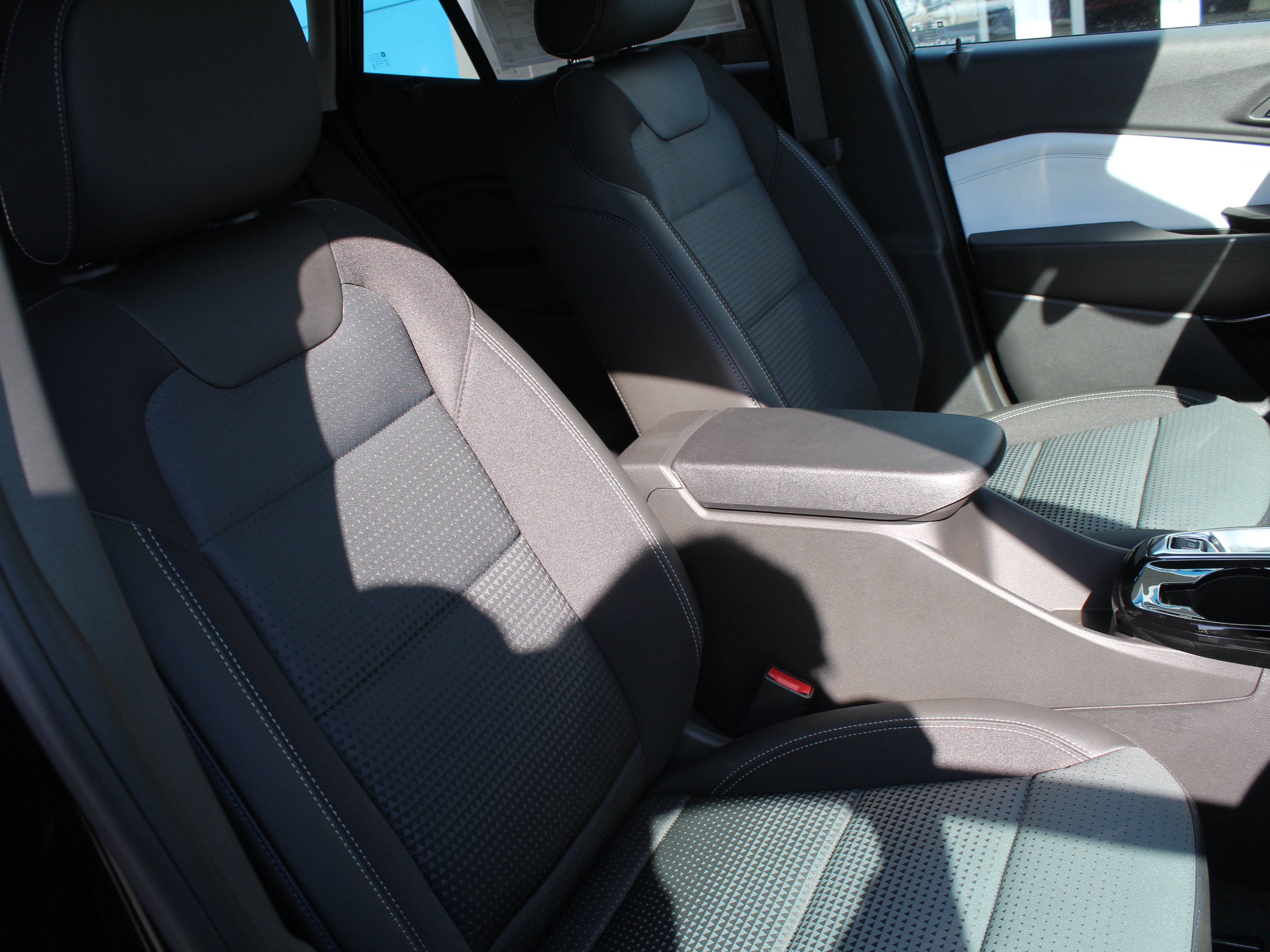New 2026 Chevrolet Trax LT FWD image 18