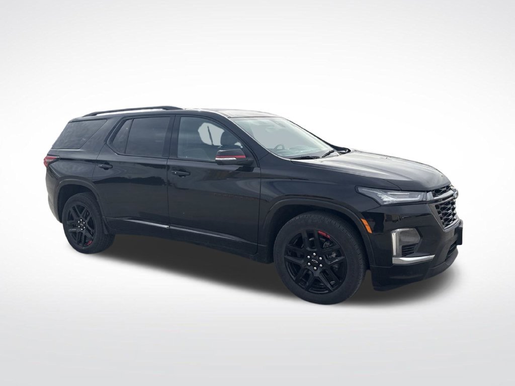 Used 2023 Chevrolet Traverse Premier w/ Redline Edition AWD/4WD image 4