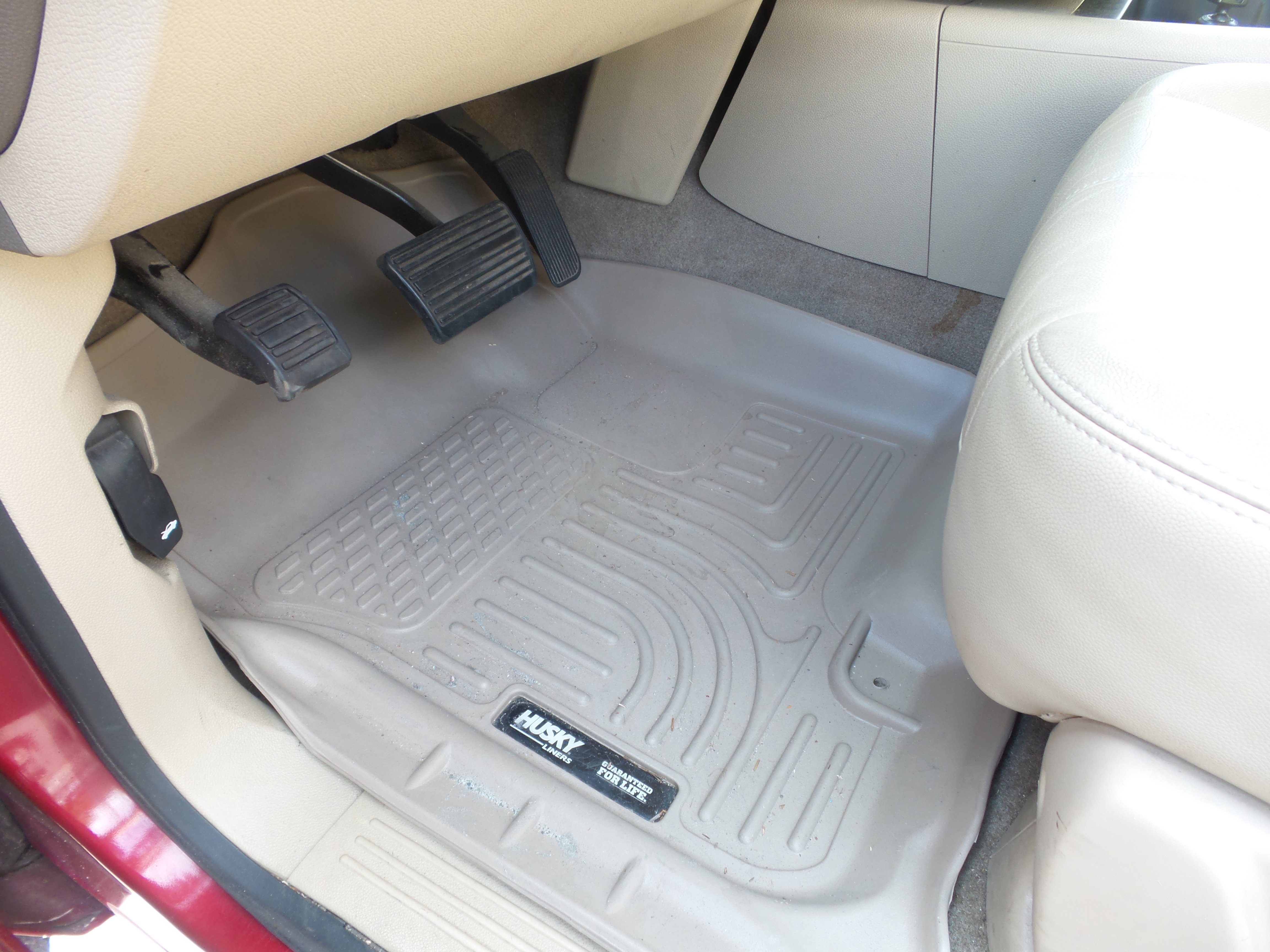 Used 2013 GMC Yukon SLT w/ SLT Chrome Package image 31