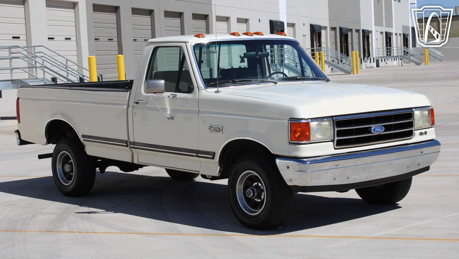 Used 1990 Ford F150 4x4 Regular Cab image 3
