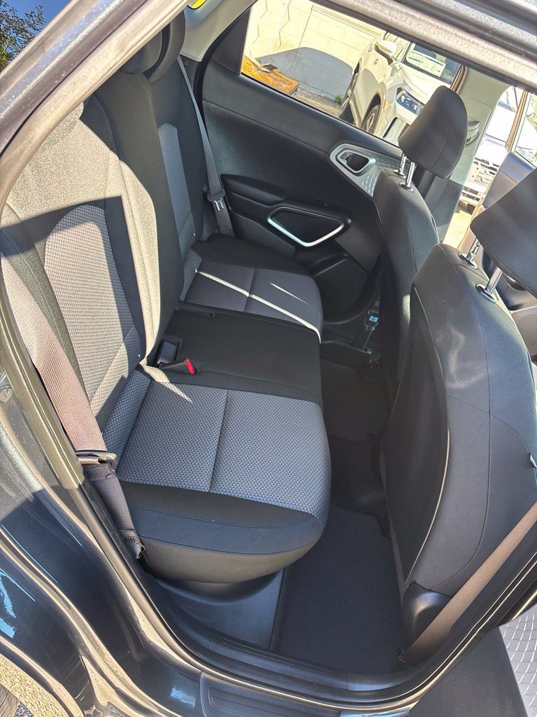 Used 2024 Kia Soul LX w/ Option Group 015 FWD image 23