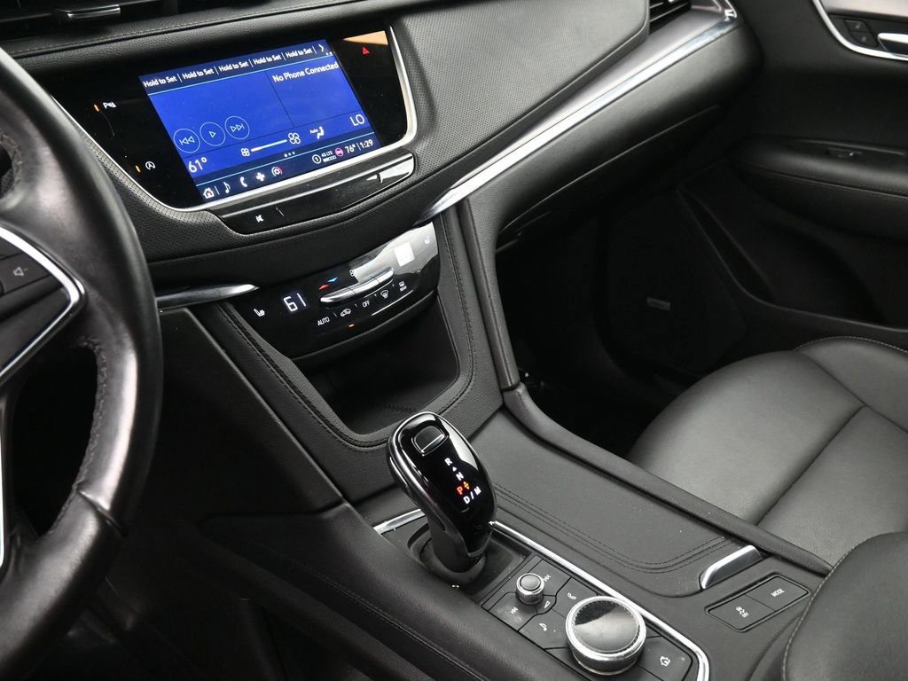 Certified 2023 Cadillac XT5 Luxury image 8