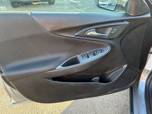 Used 2024 Chevrolet Malibu LT FWD image 11