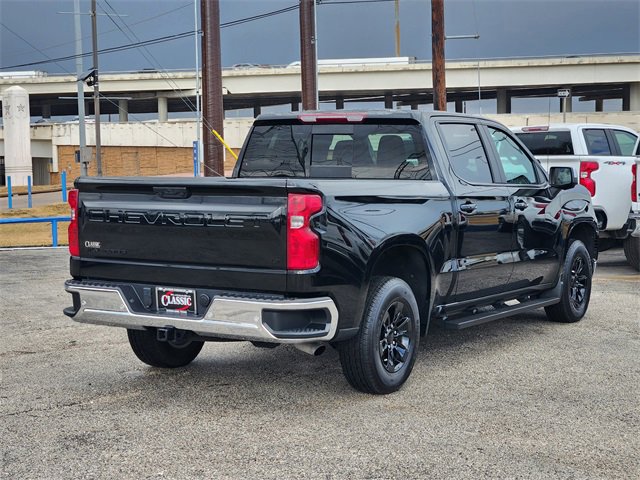 Used 2025 Chevrolet Silverado 1500 LT w/ Safety Package image 7