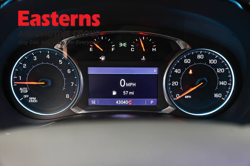 Used 2021 Chevrolet Traverse LT image 18