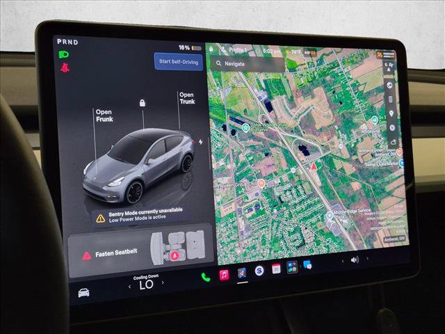 Used 2024 Tesla Model Y Performance AWD/4WD image 13