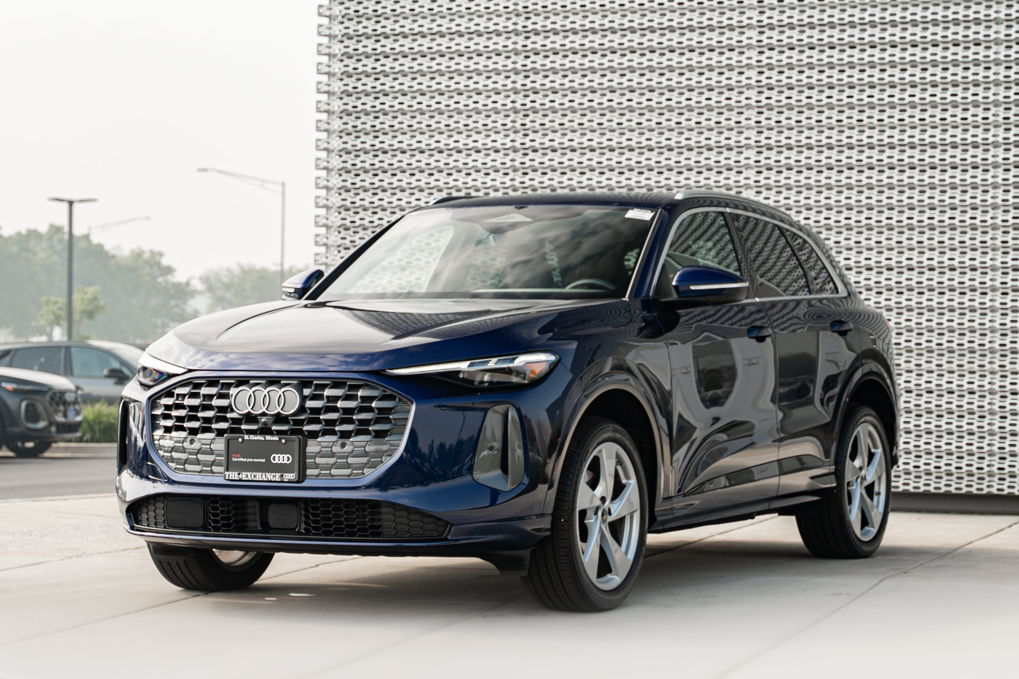 Certified 2025 Audi Q5 Premium w/ Premium Plus AWD/4WD image 7