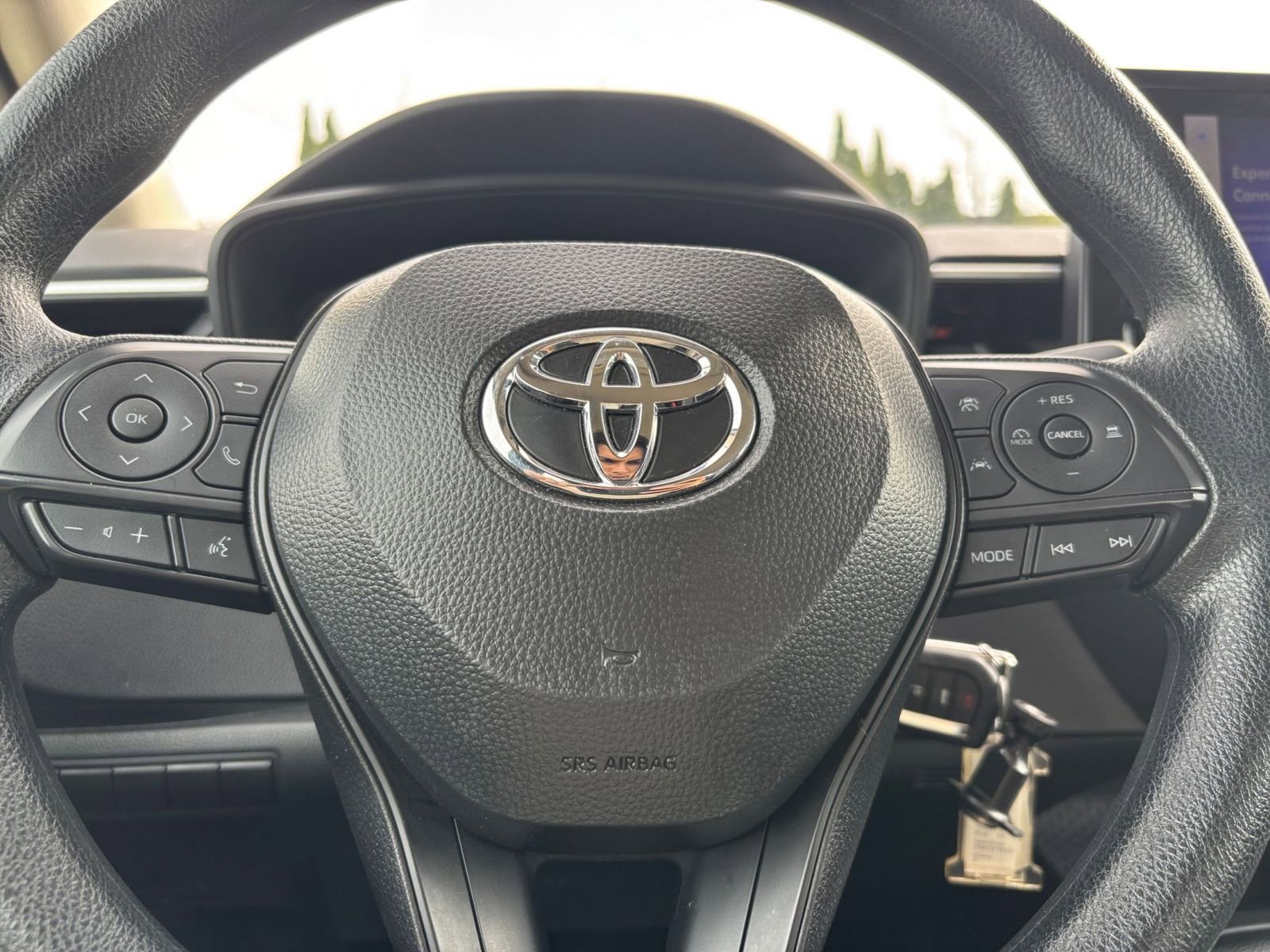 Used 2025 Toyota Corolla LE image 25