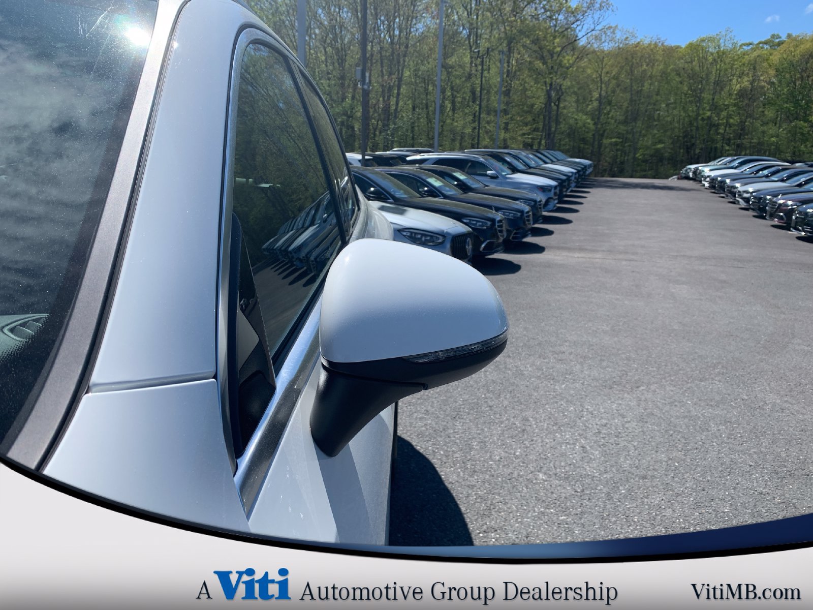 Used 2024 Mercedes-Benz GLC 300 4MATIC image 11