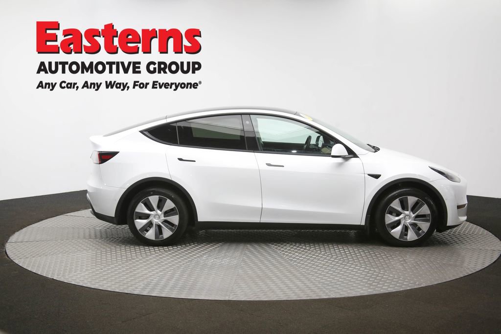 Used 2022 Tesla Model Y Long Range image 43