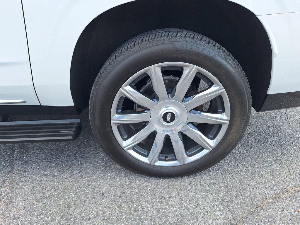 Certified 2024 Cadillac Escalade ESV Premium Luxury Platinum AWD/4WD image 28