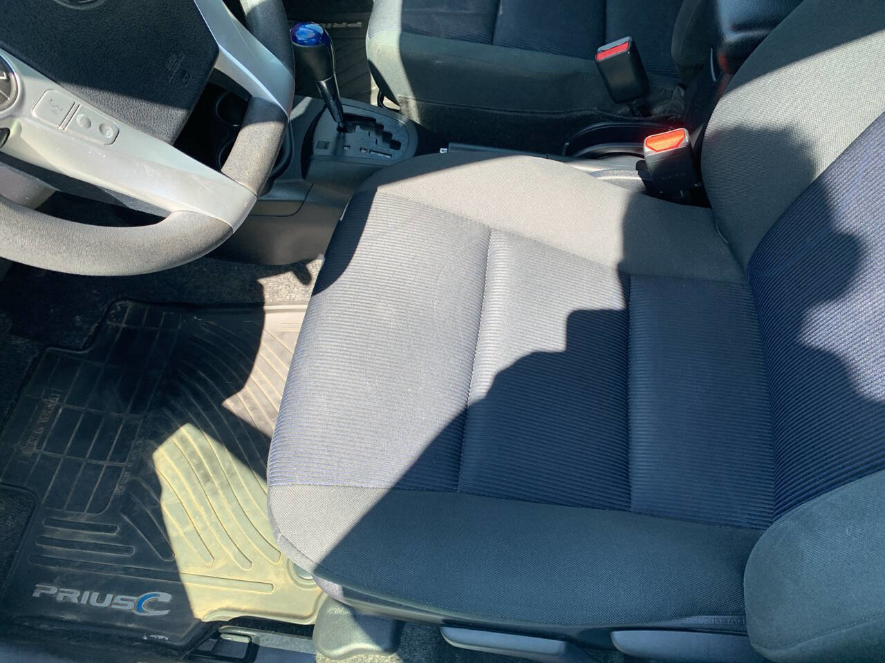 Used 2016 Toyota Prius C Two image 14