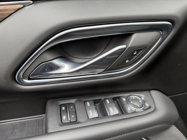 Used 2023 Chevrolet Tahoe High Country image 15