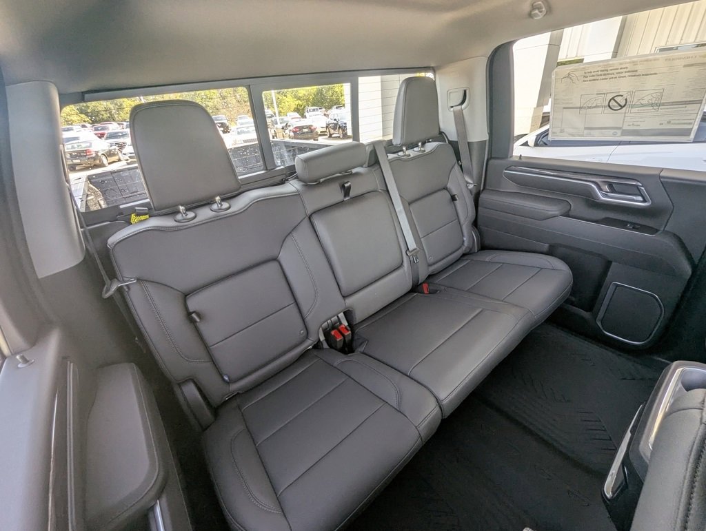 New 2026 Chevrolet Silverado 2500 LTZ w/ LTZ Convenience Package image 18