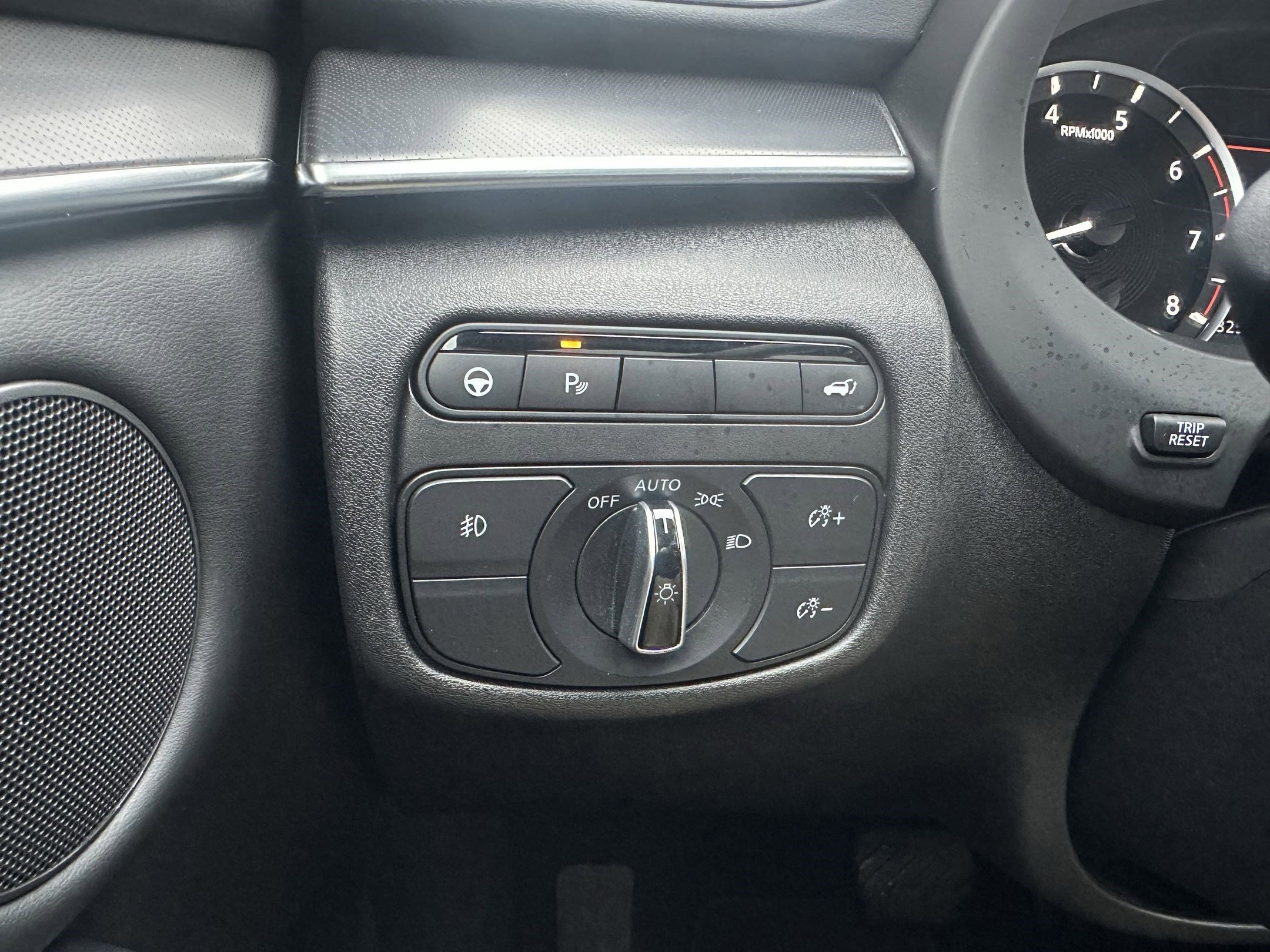 Used 2023 INFINITI QX55 Luxe w/ Cargo Package image 27