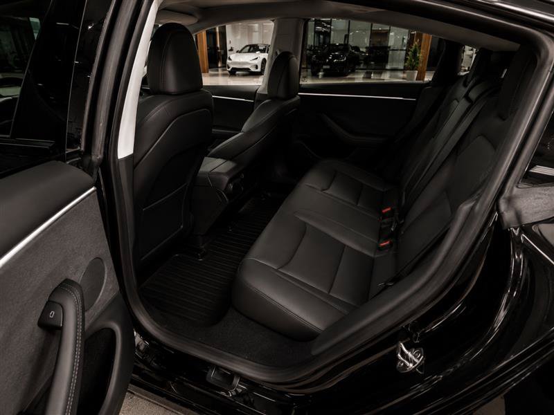 Used 2024 Tesla Model 3 Long Range AWD/4WD image 6
