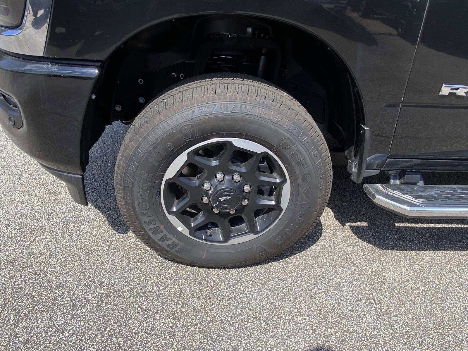 Used 2025 RAM 2500 Laramie image 26