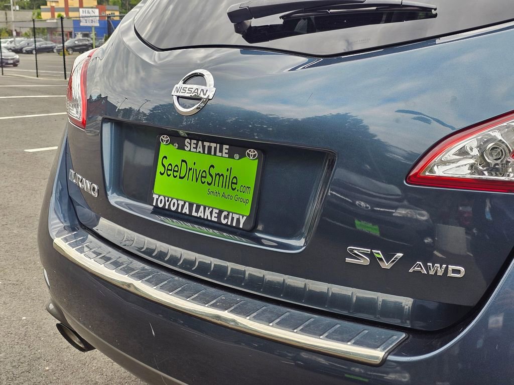 Used 2011 Nissan Murano SV AWD/4WD image 16