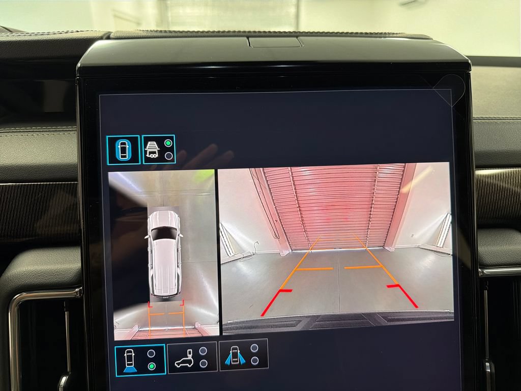 New 2026 GMC Yukon XL Elevation RWD image 17