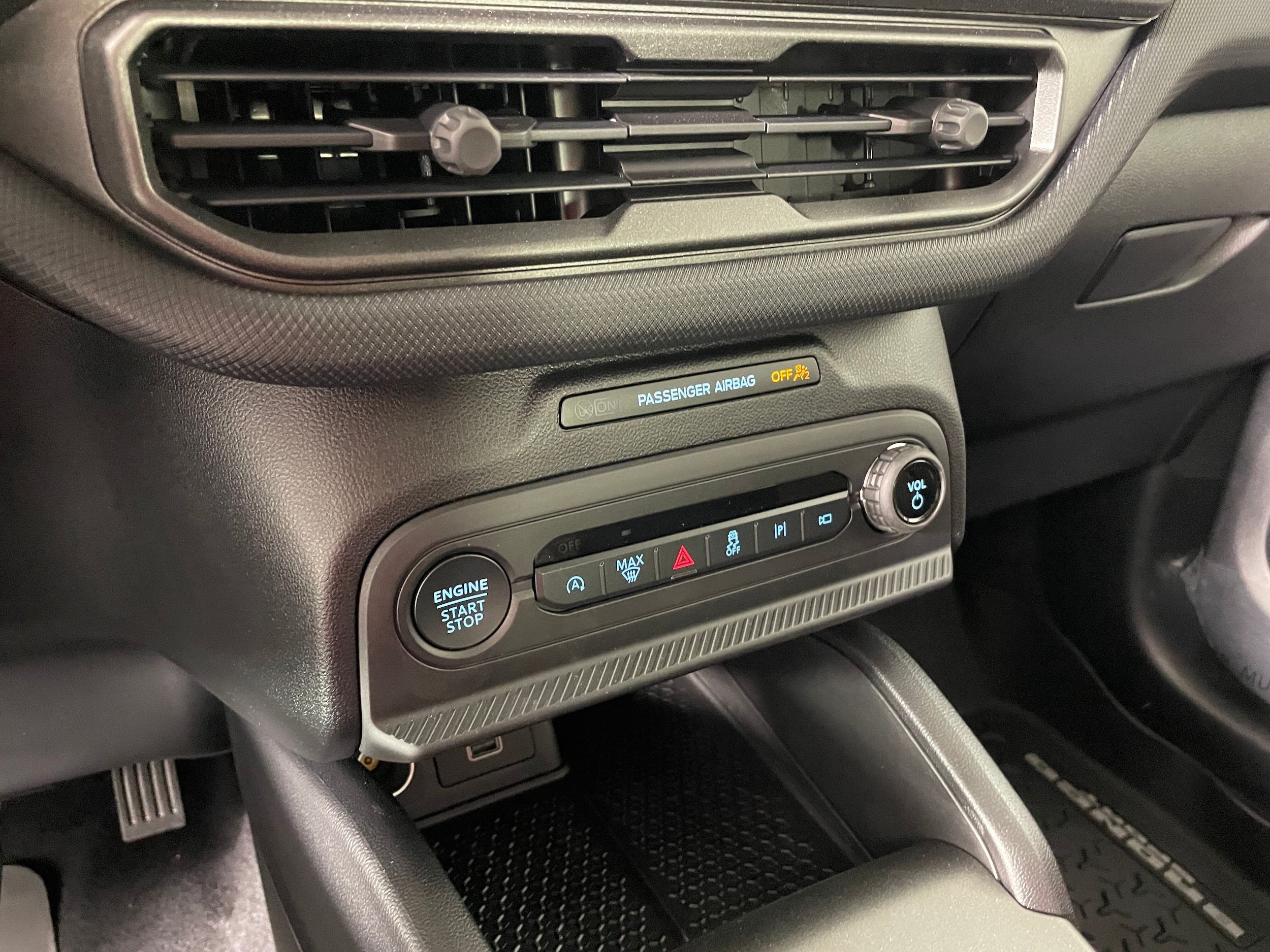 New 2026 Ford Bronco Sport Outer Banks w/ Outer Banks Tech Package+ AWD/4WD image 6