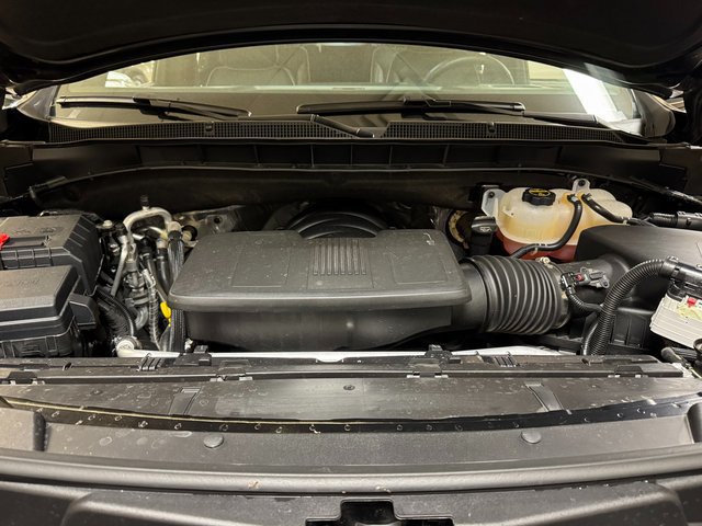 Used 2025 Chevrolet Tahoe Premier RWD image 29