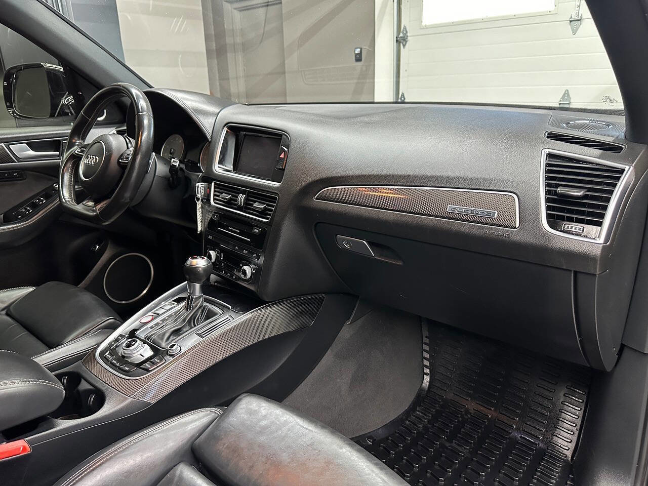 Used 2016 Audi SQ5 Premium Plus w/ Technology Package image 22