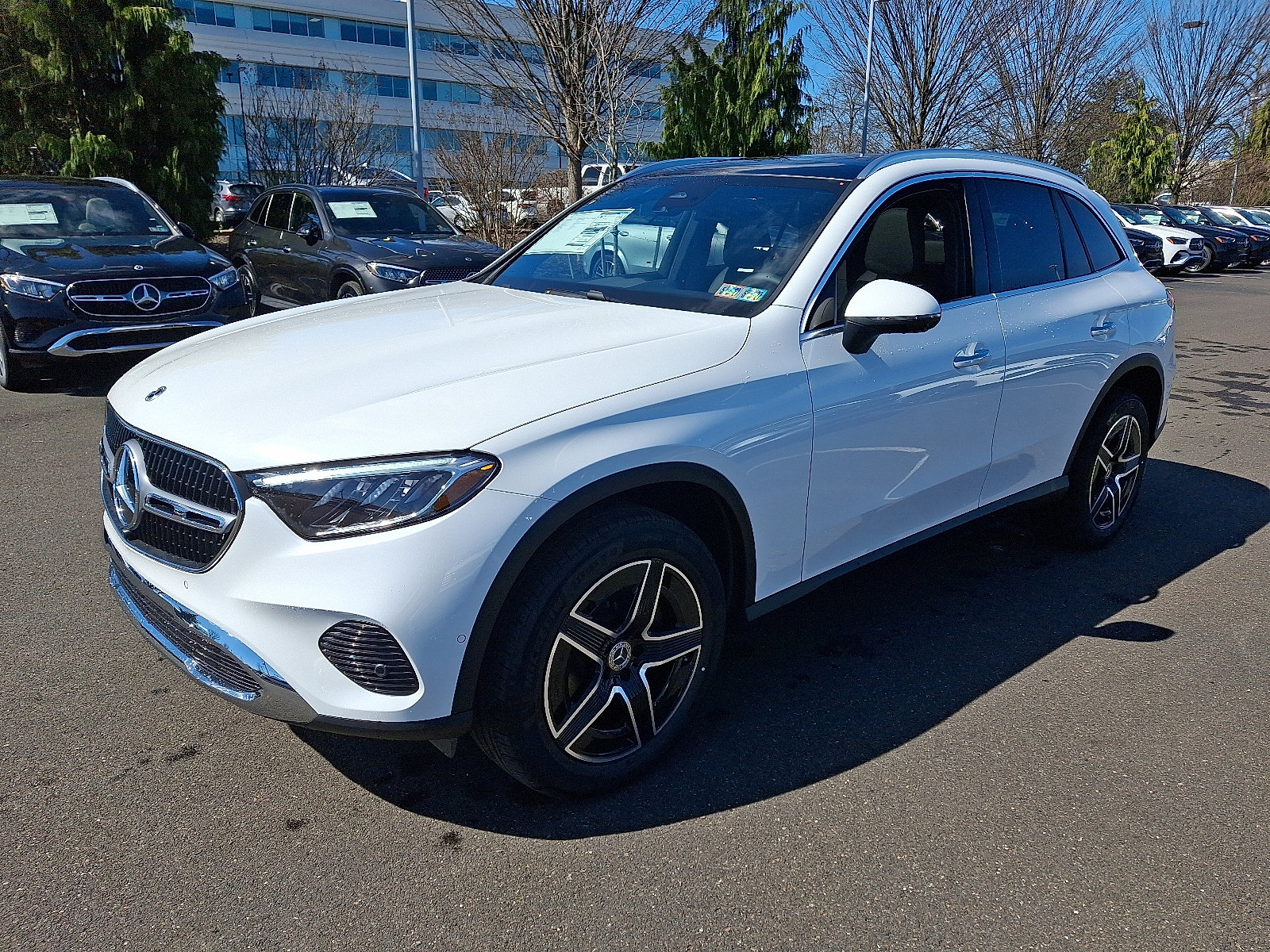 New 2026 Mercedes-Benz GLC 300 4MATIC image 3