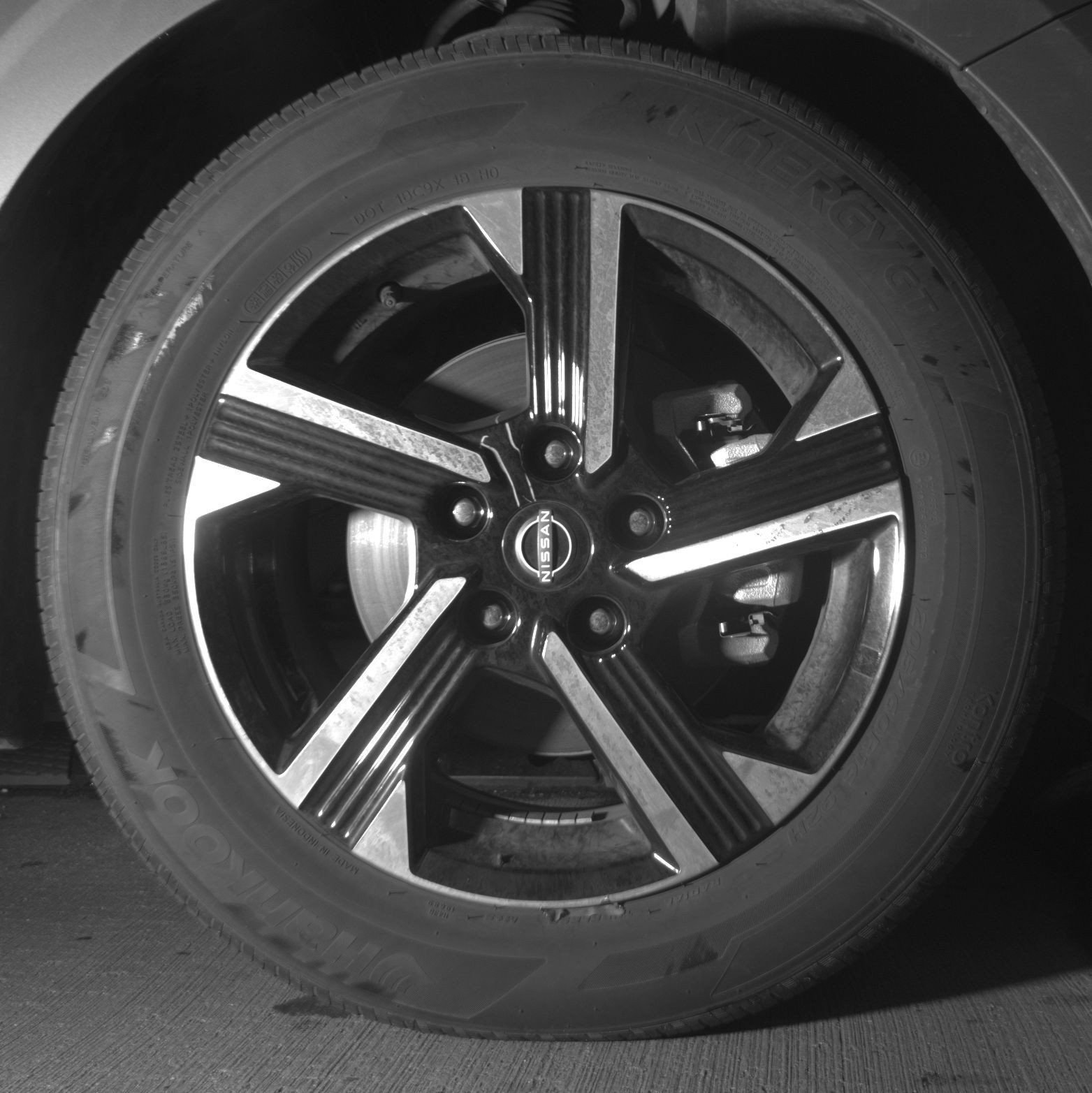 Used 2025 Nissan Sentra SV FWD image 13