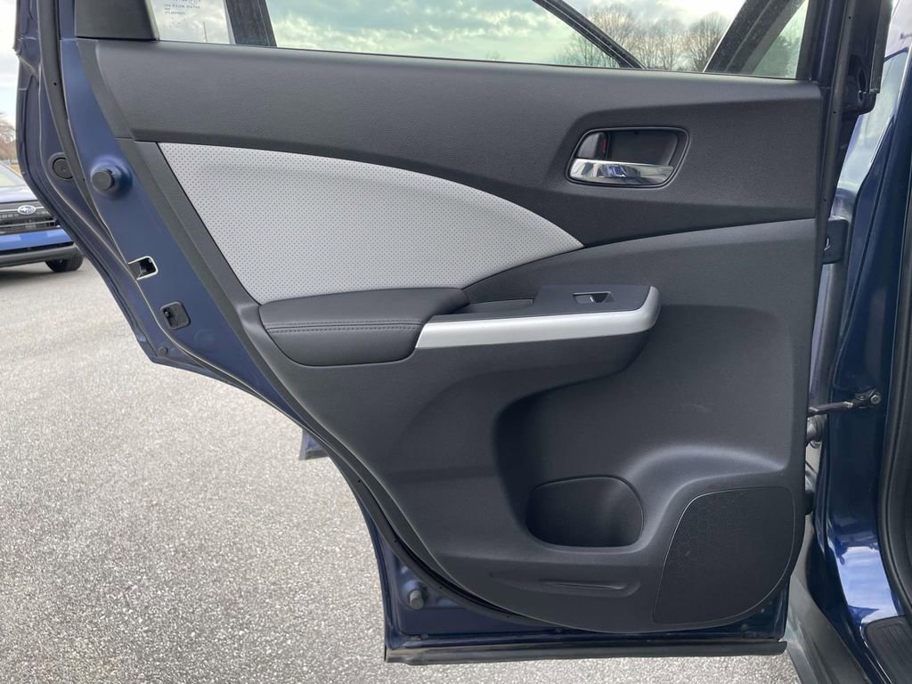 Used 2015 Honda CR-V EX-L image 2
