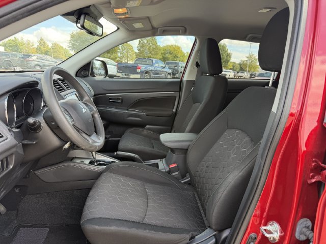 Used 2023 Mitsubishi Outlander Sport AWD image 21