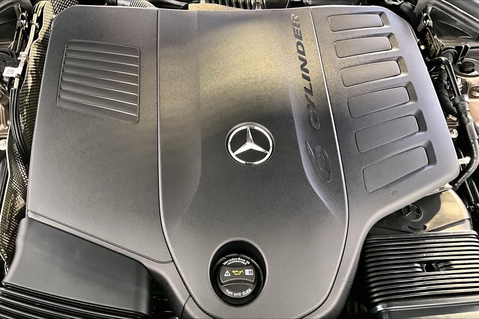 New 2027 Mercedes-Benz E 450 4MATIC Sedan image 15