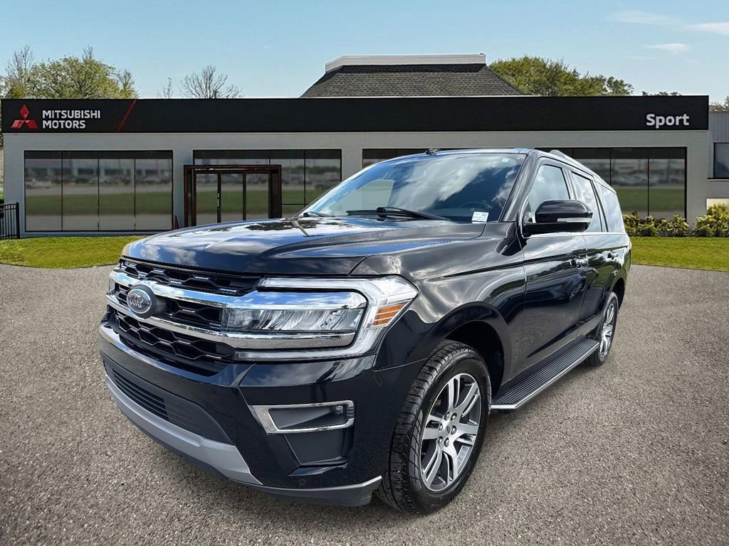 Used 2023 Ford Expedition Limited image 1