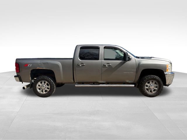 Used 2013 Chevrolet Silverado 2500 LTZ w/ LTZ Plus Package image 2