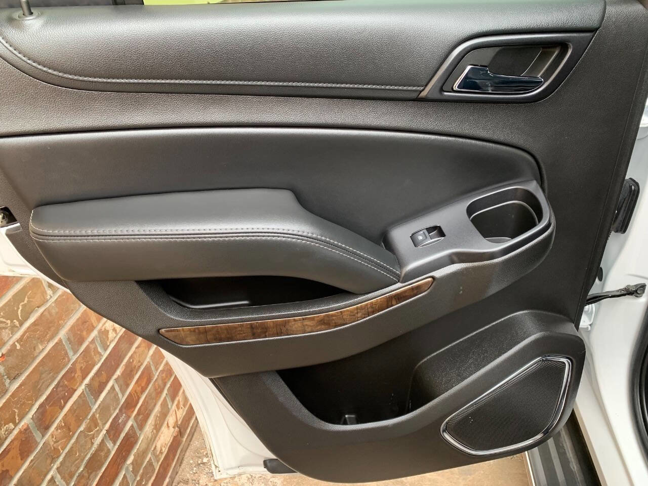 Used 2016 Chevrolet Tahoe LT image 22