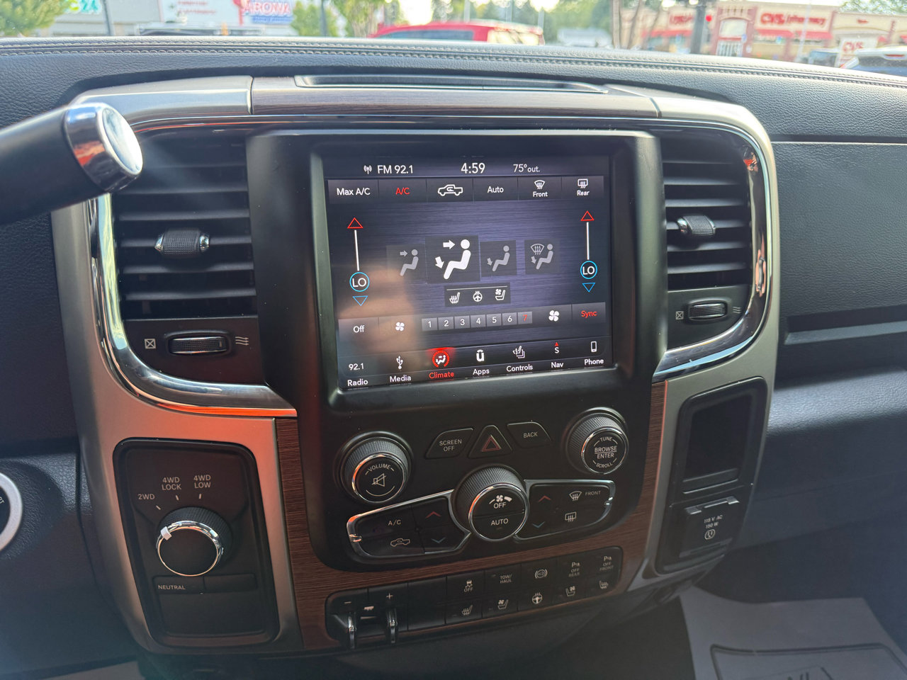 Used 2018 RAM 2500 Laramie image 22