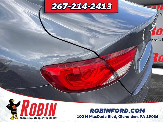 Used 2016 Chrysler 200 Limited FWD image 23