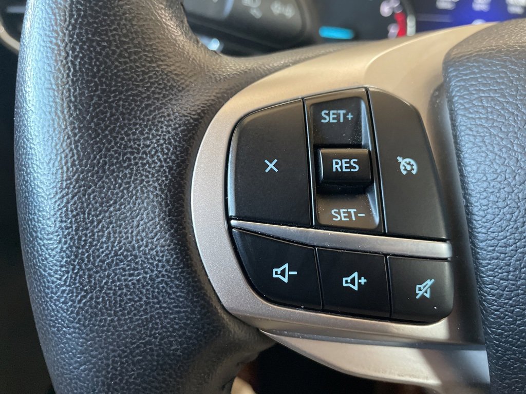 Certified 2022 Ford Explorer XLT w/ Equipment Group 202A image 18